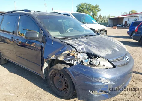 2008 Toyota Sienna Ce z USA, uszkodzony, nr VIN 5TDZK23C28S106879